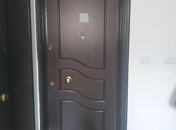 Appartement Mona's 1 *